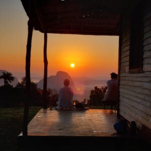 BB-EXCURSIÓN AL AMANECER POR LA SIERRA DEL INFIERNO