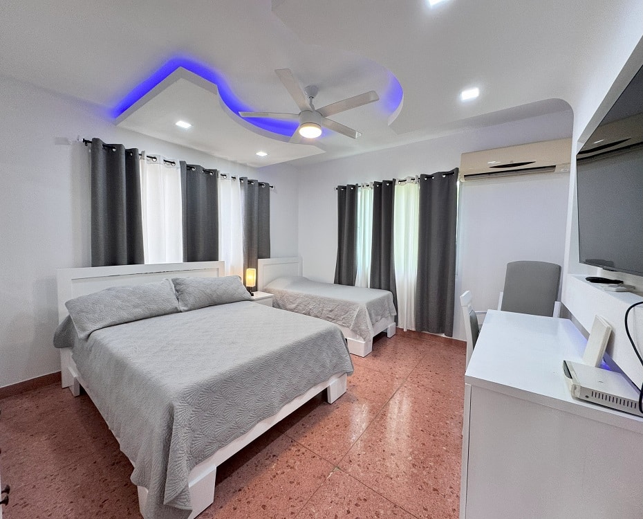 35 y 1era HOUSE - Habitación 1