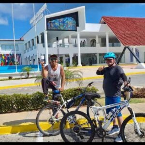 TOUR EN BICICLETAS POR VARADERO