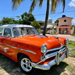 TAXIS CLÁSICO FORD EXCURSIONES
